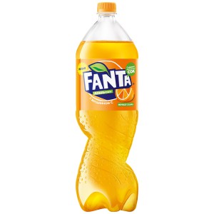 Газированный напиток Fanta, 2 л